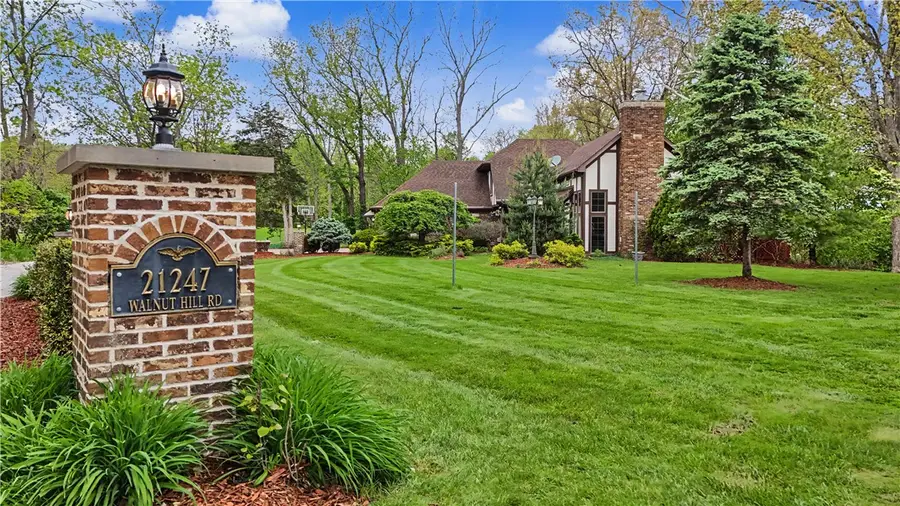 21247 Walnut Hill Road, Danville, IL 61834 - #3