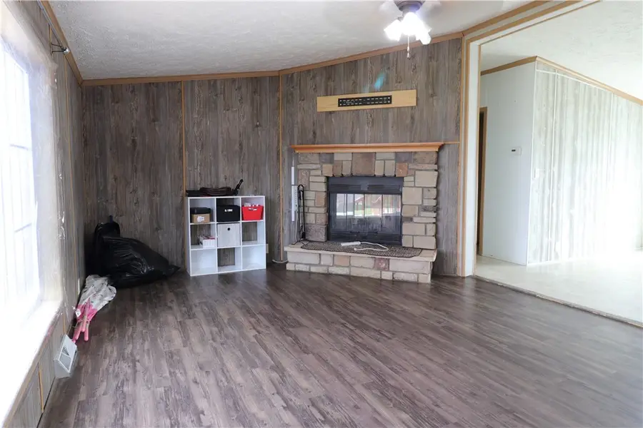 100 County Road 725, Montrose, IL 62445 - #3