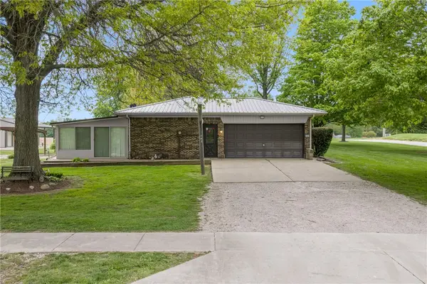 148 E Steidl Road, Paris, IL 61944