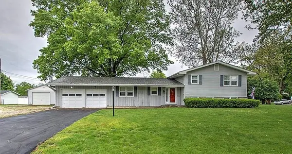 3219 Redlich Drive, Decatur, IL 62521