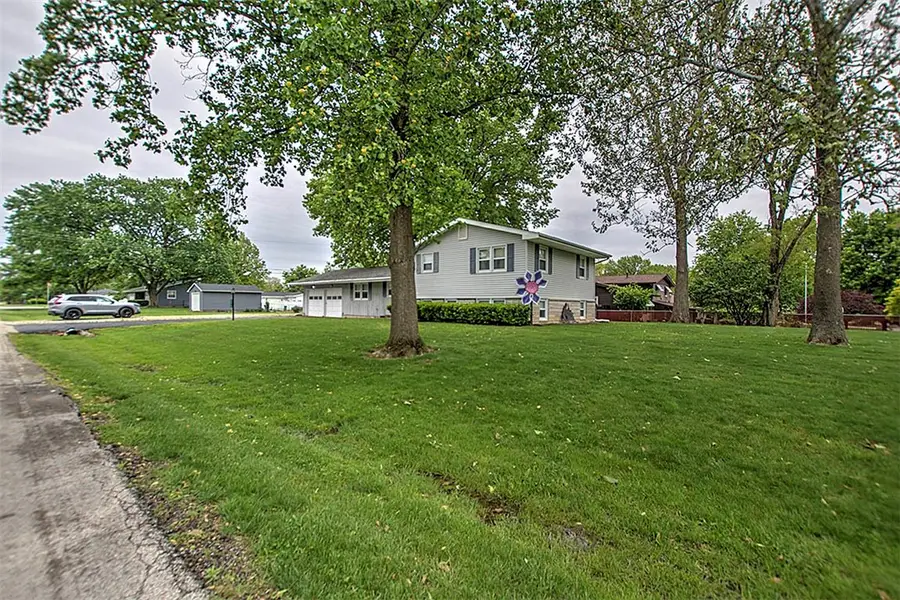 3219 Redlich Drive, Decatur, IL 62521 - #3
