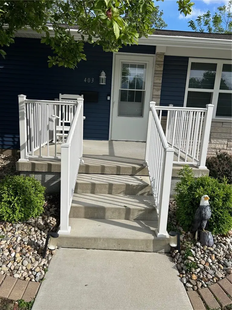 403 E Alabama Avenue, Casey, IL 62420 - #2