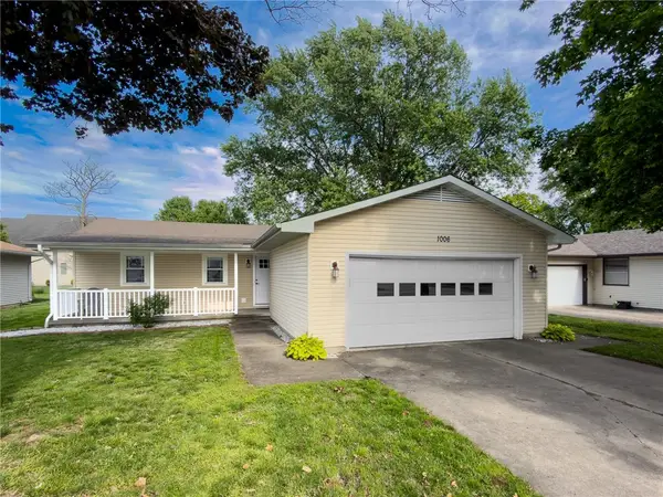 1006 N Taylor Street, Effingham, IL 62401