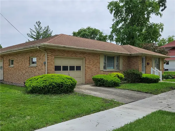 414 N Main Street, Sullivan, IL 61951