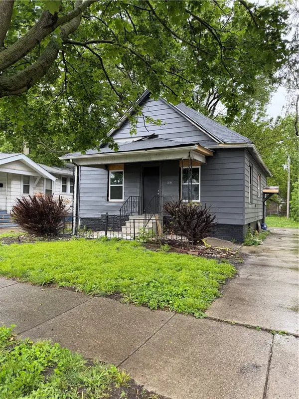 1166 E Walnut Street, Decatur, IL 62526