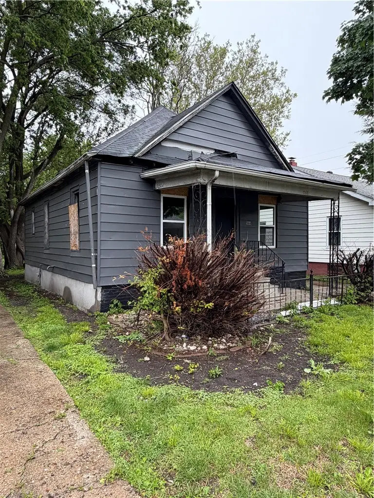 1166 E Walnut Street, Decatur, IL 62526 - #2