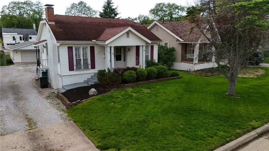 1906 Oak Street, Danville, IL 61832 - #3