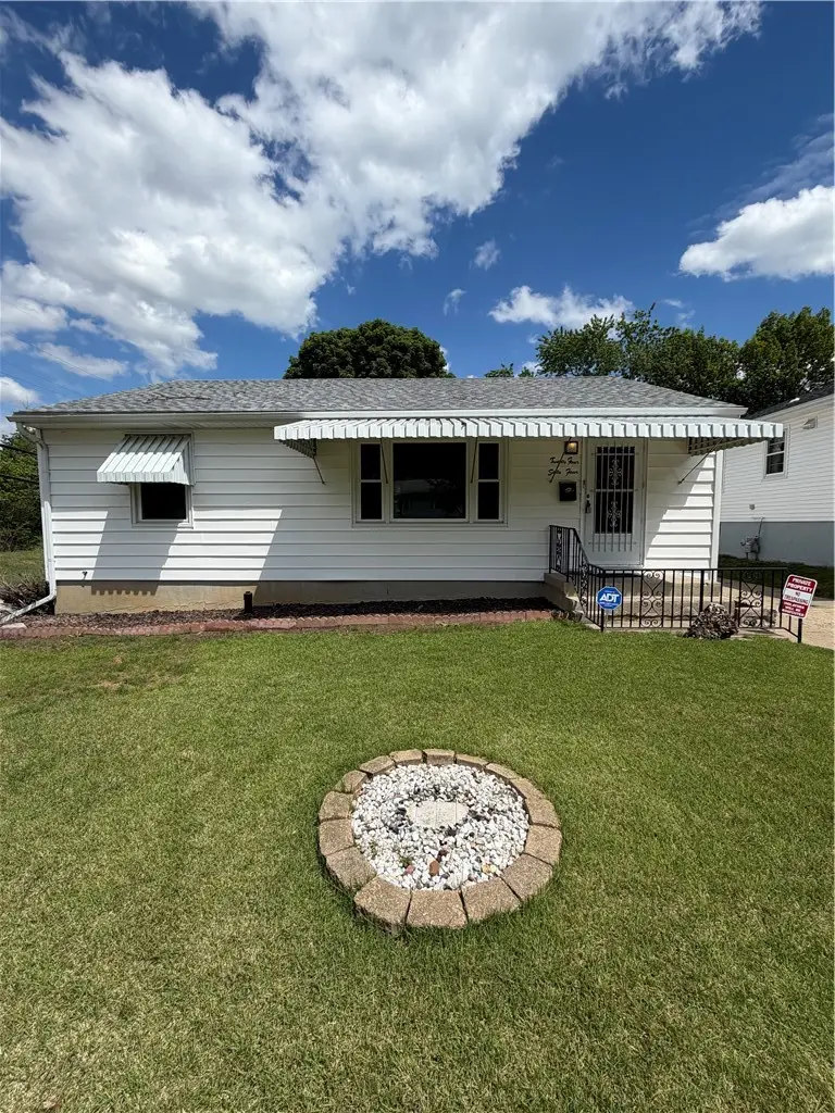 2464 N Maple Avenue, Decatur, IL 62526 - #2