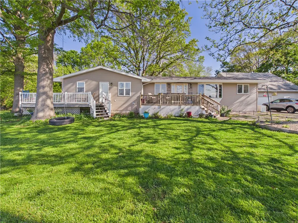 17 S Henson Road, Villa Grove, IL 61956 - #1