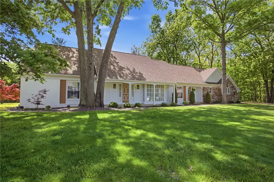 1006 Colony Lane, Charleston, IL 61920 - #3