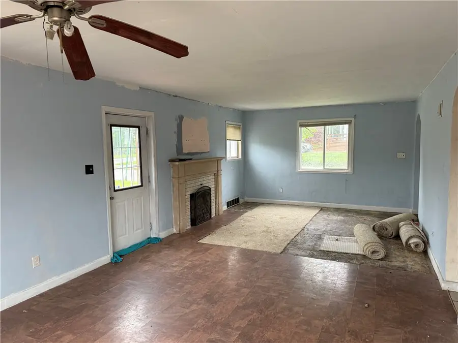 208 Ten Broeck Street, Paris, IL 61944 - #3