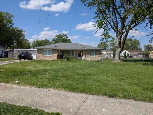 629 E Court Street, Paris, IL 61944
