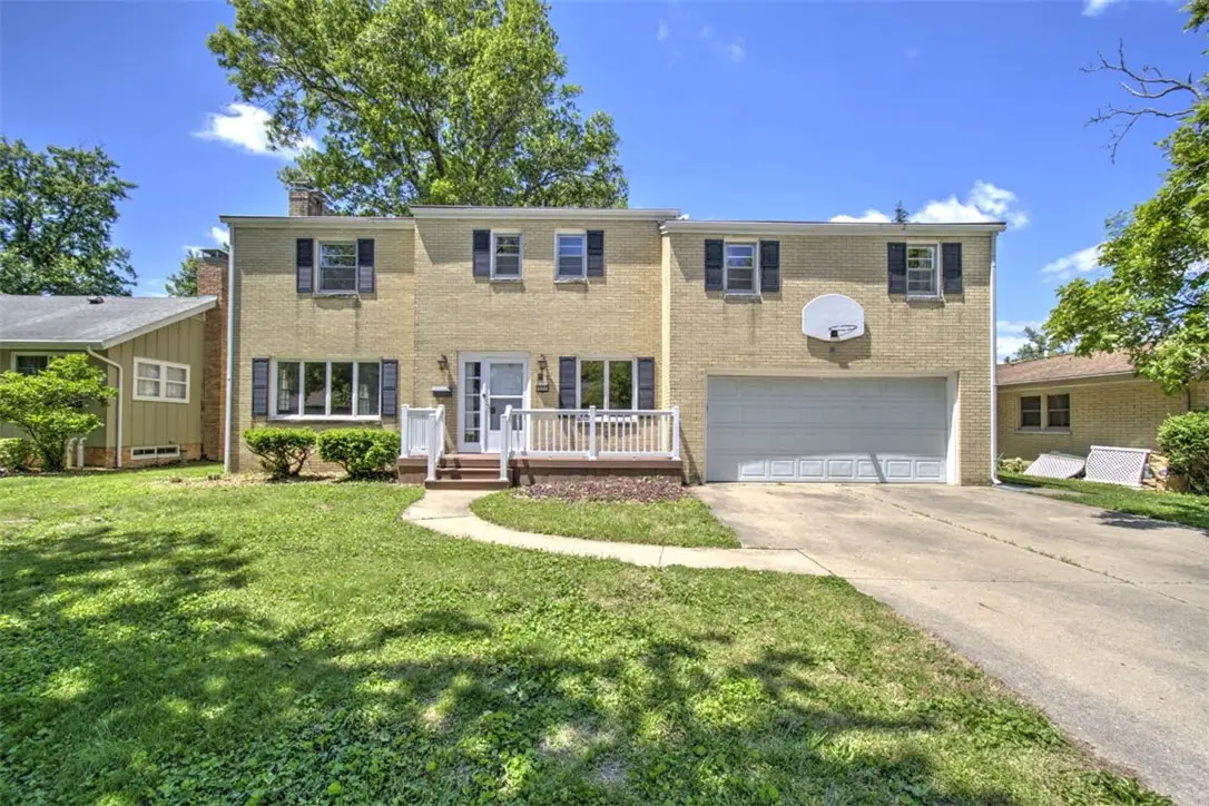 157 S Redwood Lane, Decatur, IL 62522 - #1
