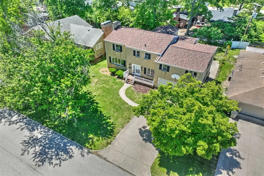 157 S Redwood Lane, Decatur, IL 62522 - #2