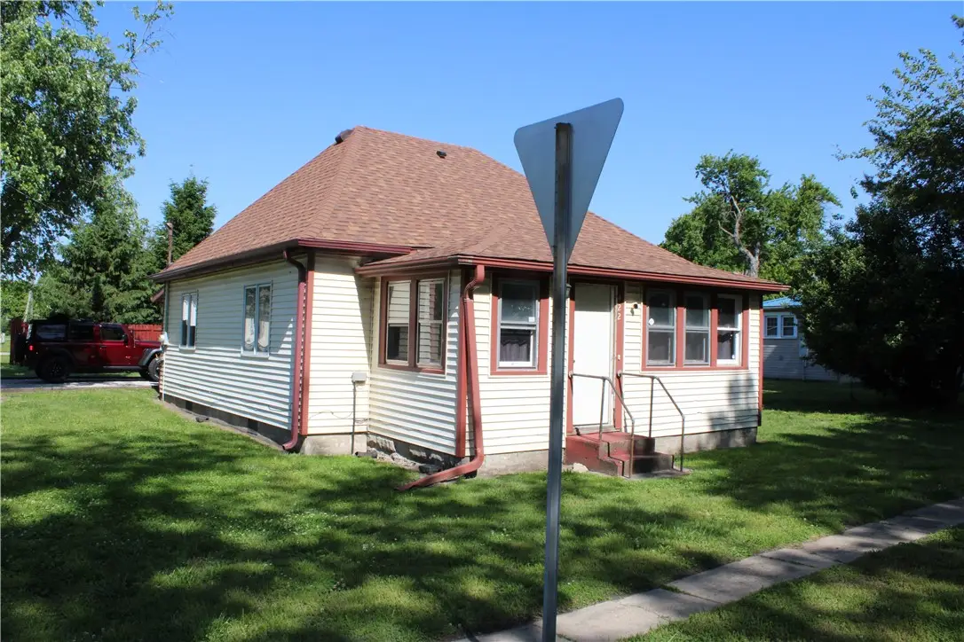 422 F Street, Charleston, IL 61920 - #1