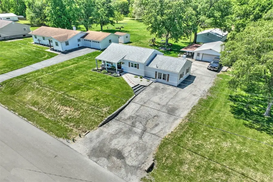 3137 Sand Creek Road, Decatur, IL 62521 - #3