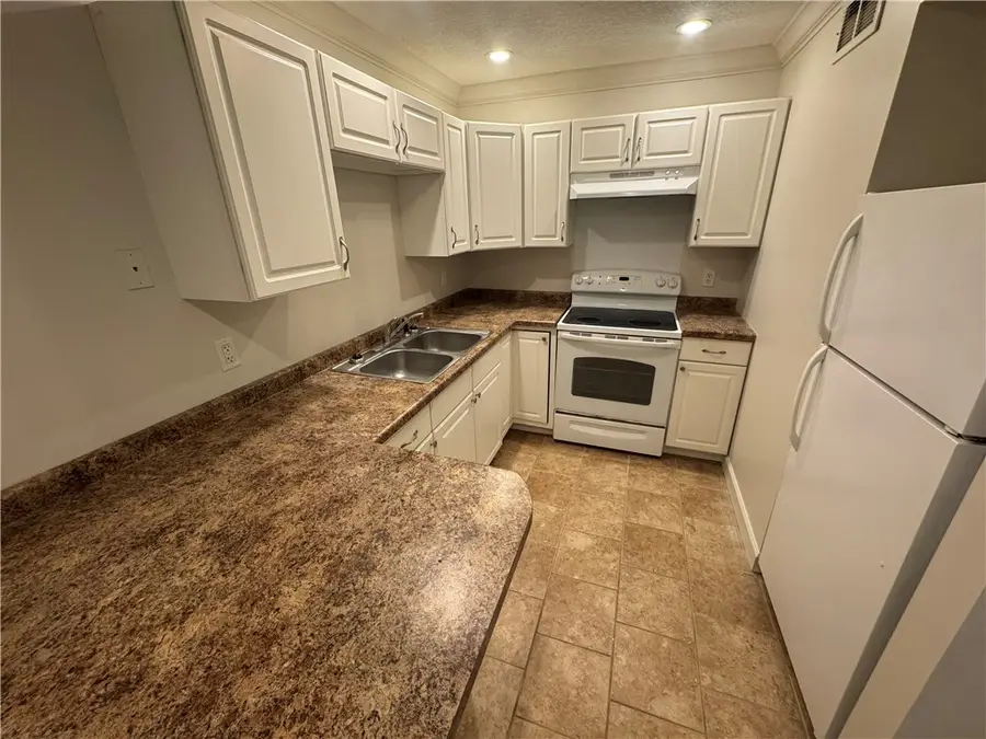 1598 Woodland Drive, Mount Zion, IL 62549 - #2