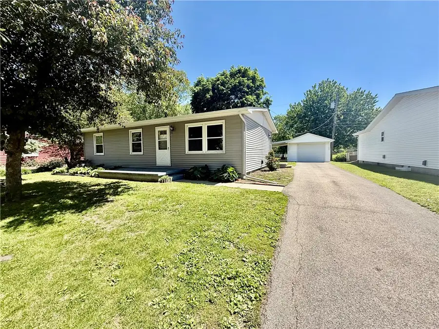 306 Country Lane, Westville, IL 61883 - #2