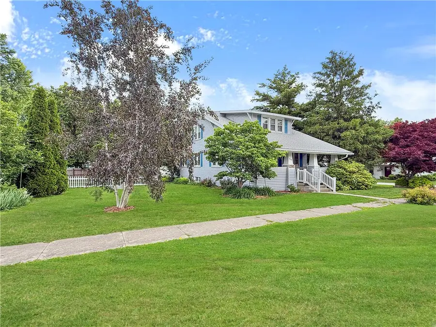 316 E Waggoner Street, Sullivan, IL 61951 - #3