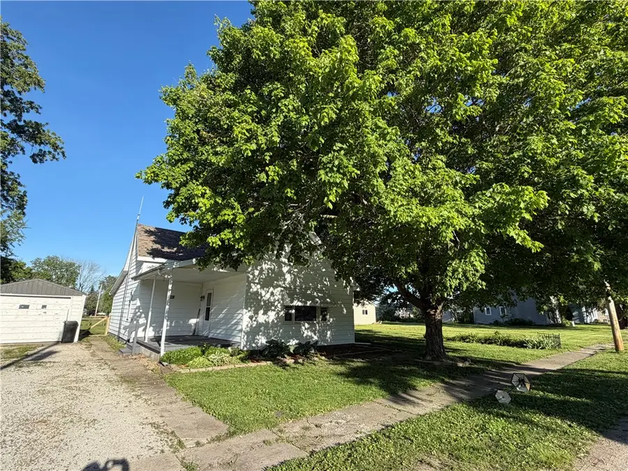 105 Wabash Avenue, Catlin, IL 61817 - #2