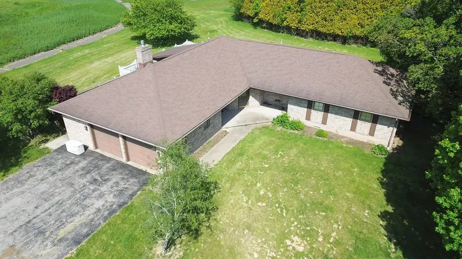 13903 N 920 East Road, Fairmount, IL 61841 - #2