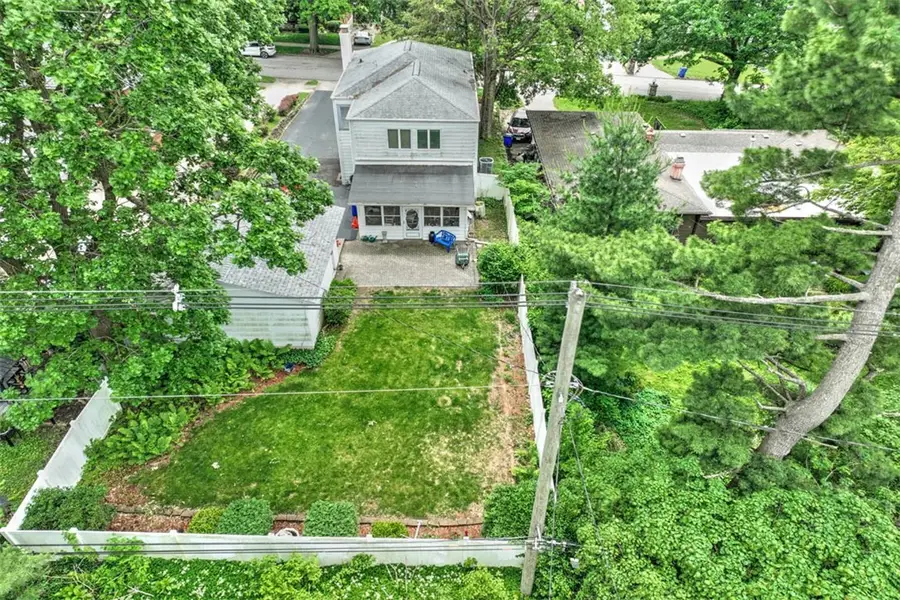1440 W Sunset Avenue, Decatur, IL 62522 - #3