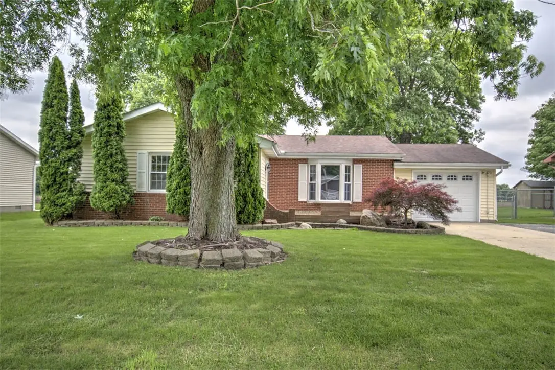 5465 W Main Street, Decatur, IL 62522 - #1