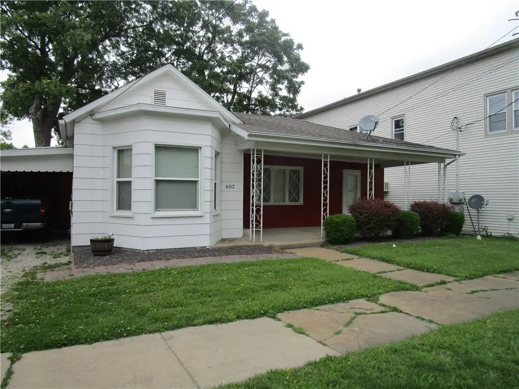 602 W 2nd Street, Pana, IL 62557 - #1