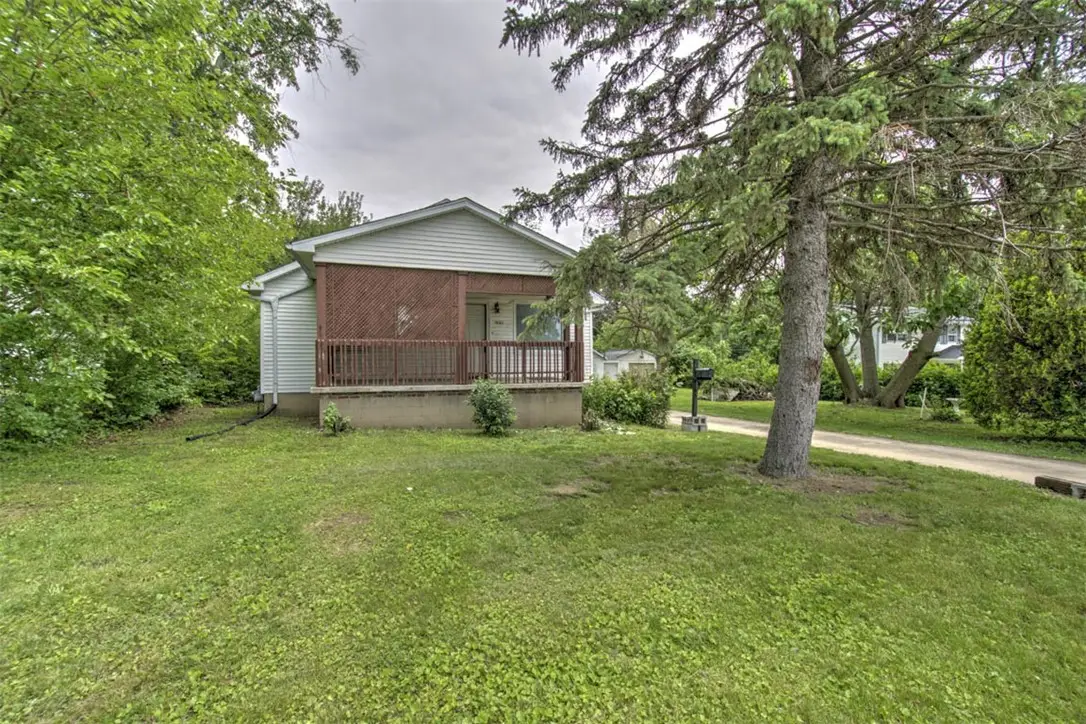1042 N 33rd Street, Decatur, IL 62521 - #1