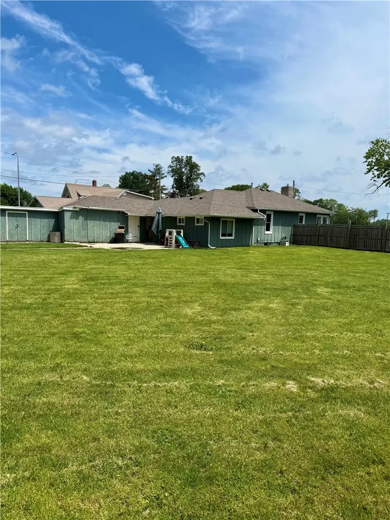 1406 King Street, Tilton, IL 61833 - #3
