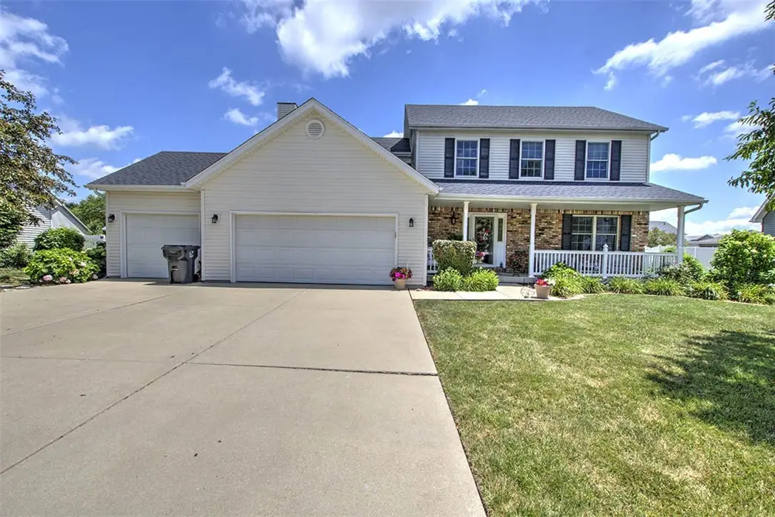 737 Phillip Circle, Forsyth, IL 62535 - #1
