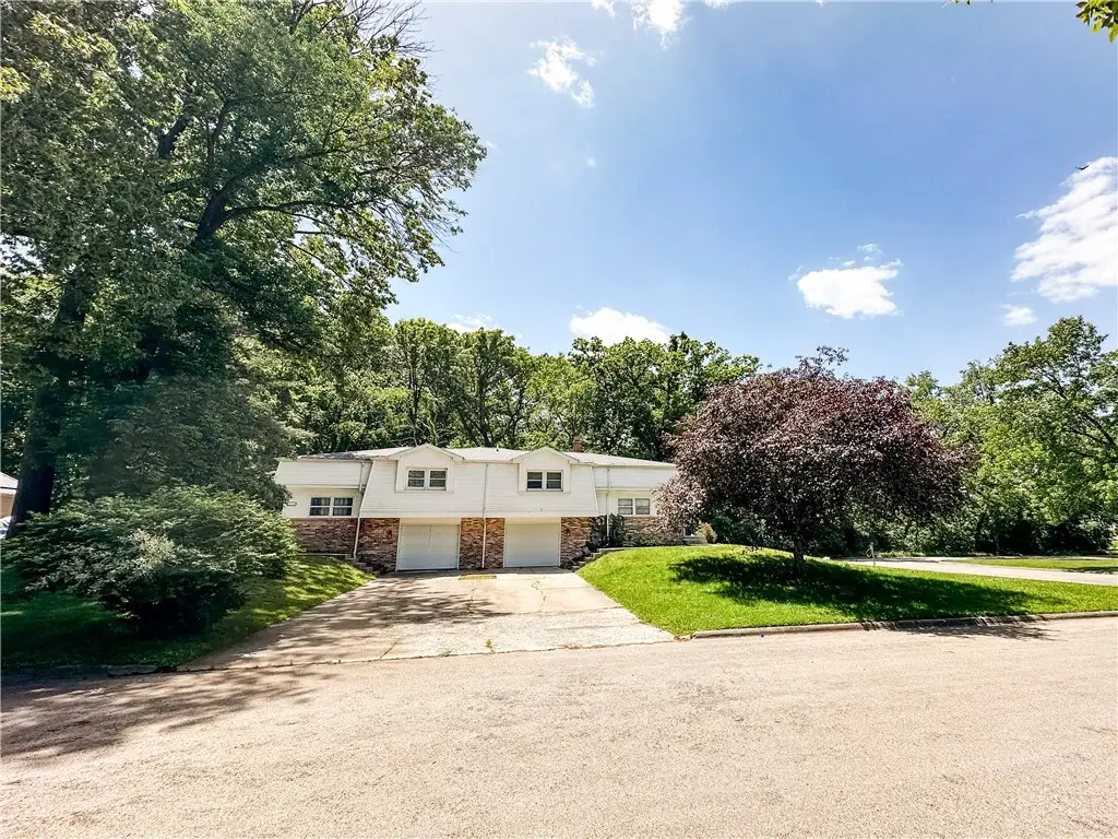 501 Woodbine Drive, Robinson, IL 62454 - #1