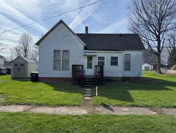 217 S Locust Street, Maroa, IL 61756