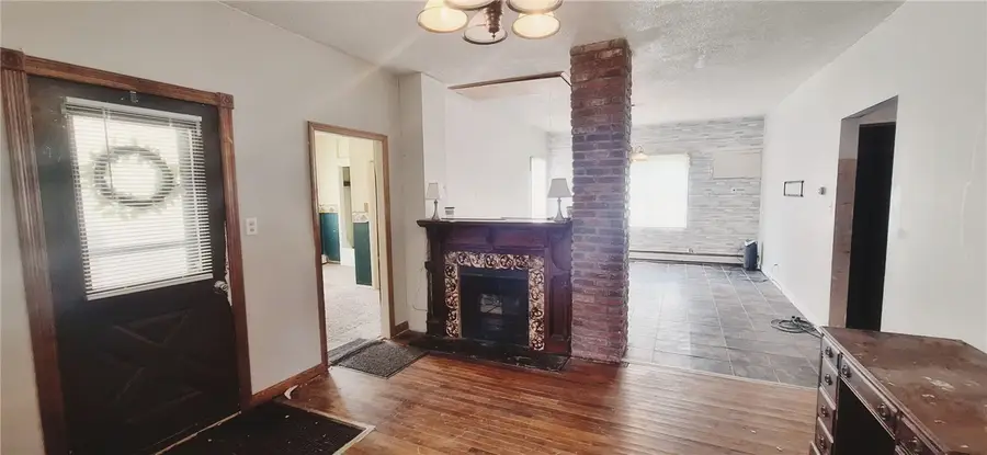 404 Mckibben Street, Rossville, IL 60963 - #3