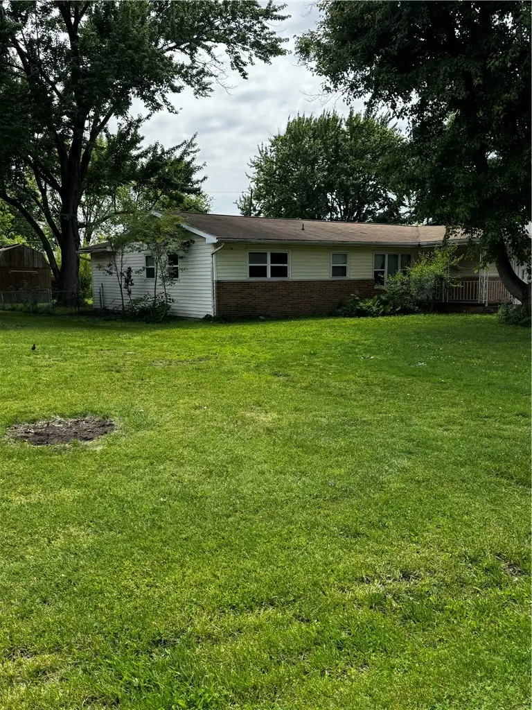 2303 Mimosa Drive, Olney, IL 62450 - #1