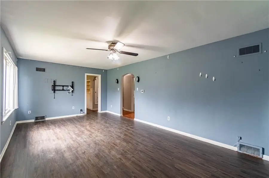 2499 E Logan Street, Decatur, IL 62526 - #3