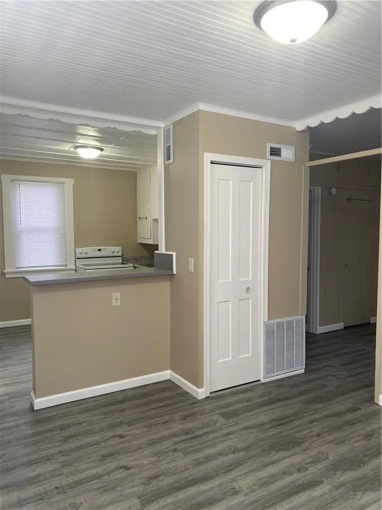 2060 N Maple Avenue, Decatur, IL 62526 - #3