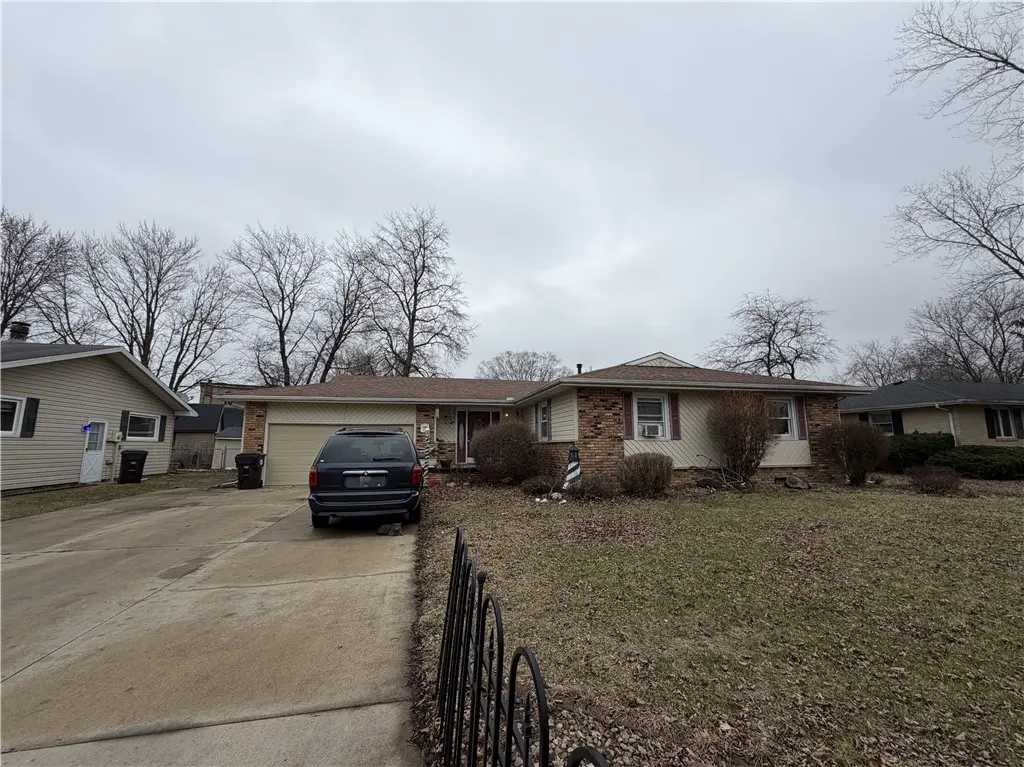 1014 Illinois Drive, Rantoul, IL 61866 - #1
