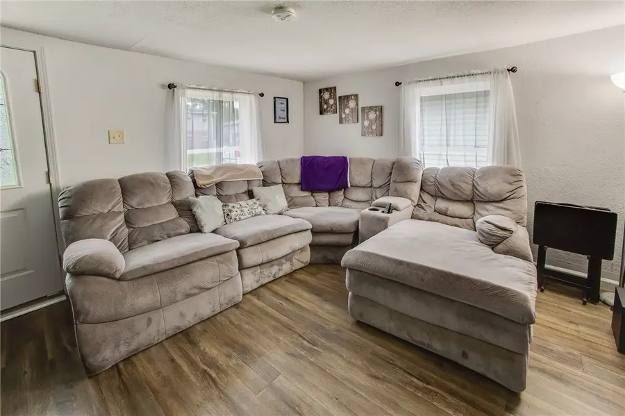 812 Pembroke Street, Tuscola, IL 61953 - #2