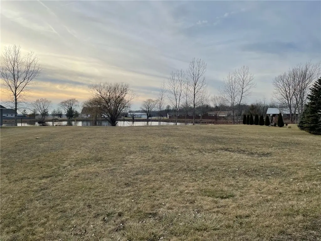 33 Nightingale Circle, Camargo, IL 61919 - #1
