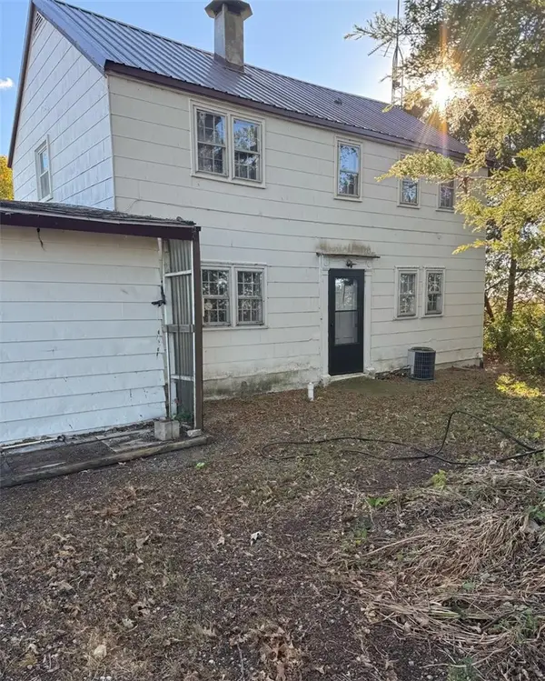 2301 County Road 3300, Gifford, IL 61847