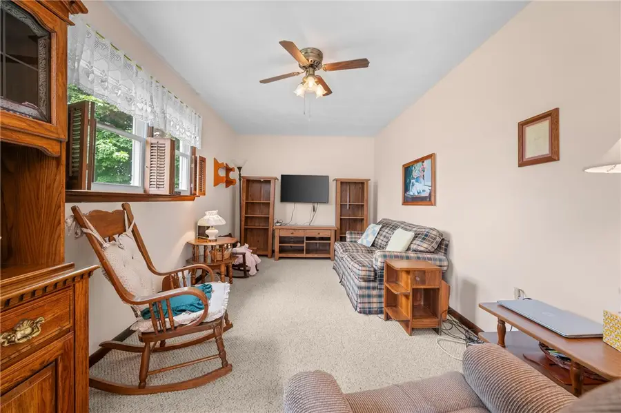 723 E Blackburn Street, Paris, IL 61944 - #2