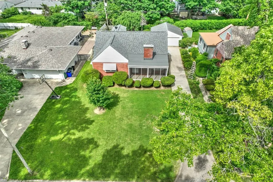 351 S Glencoe Avenue, Decatur, IL 62522 - #2