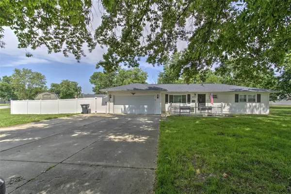 4272 E Maynor Street, Decatur, IL 62521