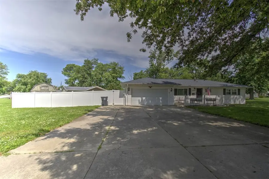4272 E Maynor Street, Decatur, IL 62521 - #3