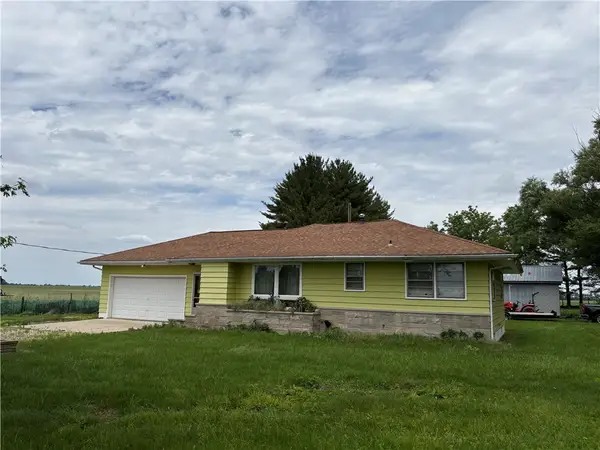 9280 William Street, Oakley, IL 62501