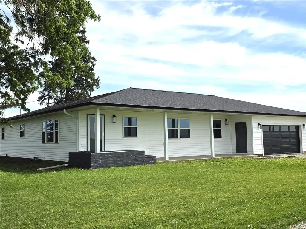15960 N County Road 000e, Arthur, IL 61911 - #1