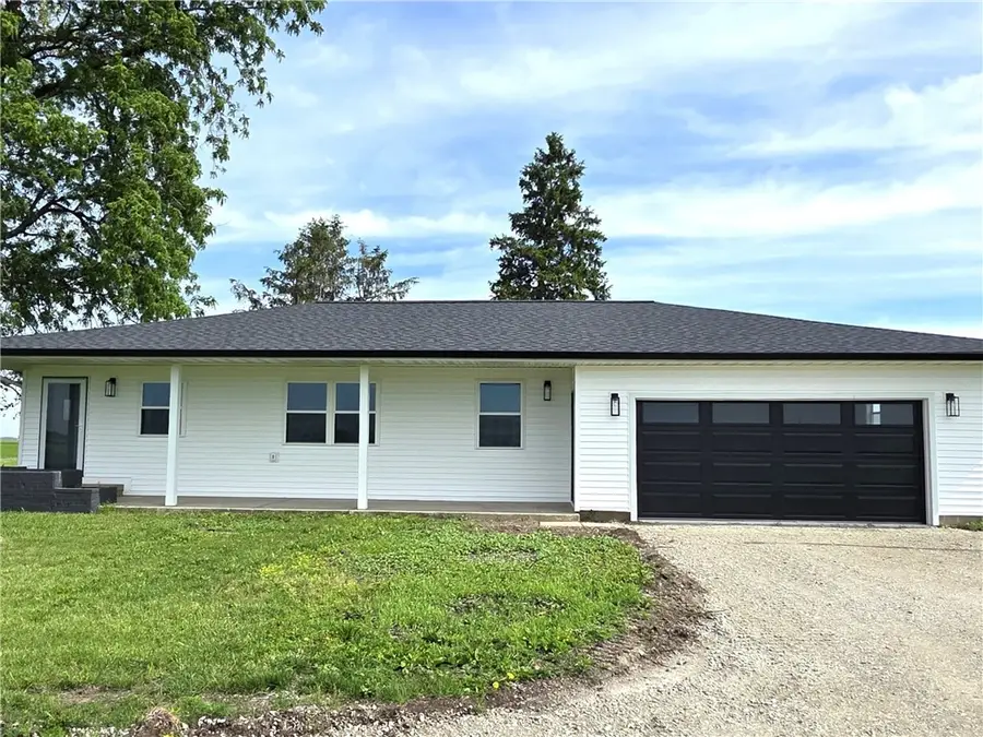 15960 N County Road 000e, Arthur, IL 61911 - #2