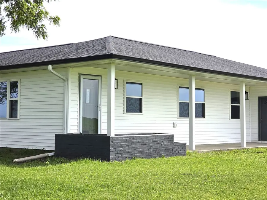 15960 N County Road 000e, Arthur, IL 61911 - #3