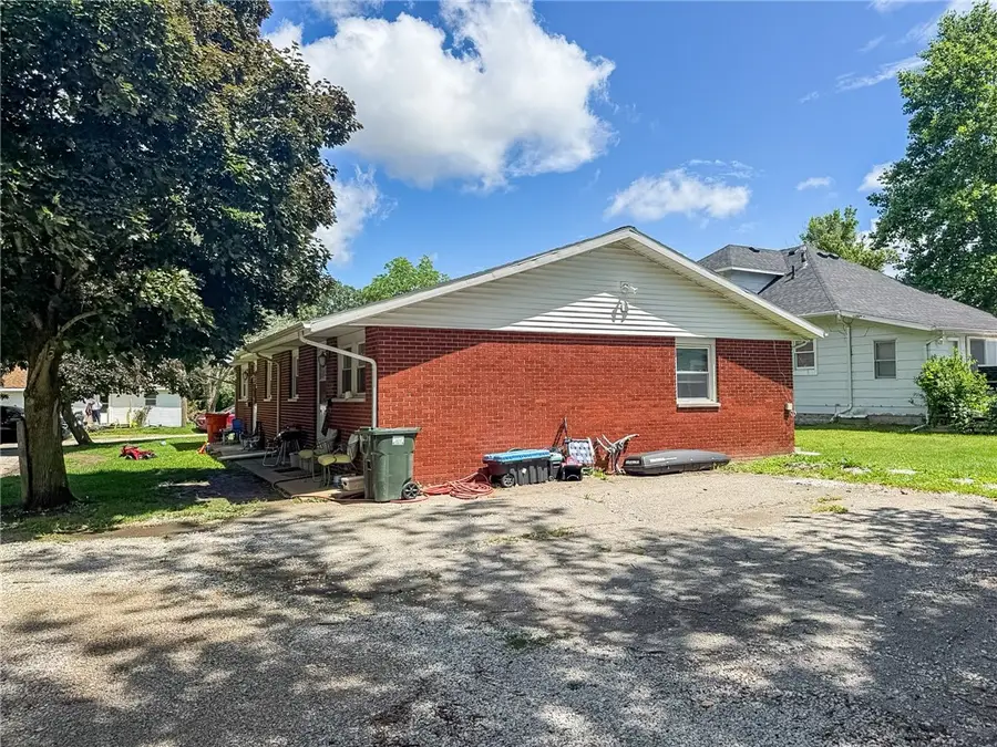 844 C Street, Charleston, IL 61920 - #3